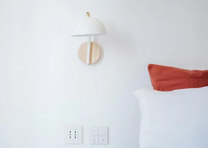 לינה וארוחת בוקר Break For Two