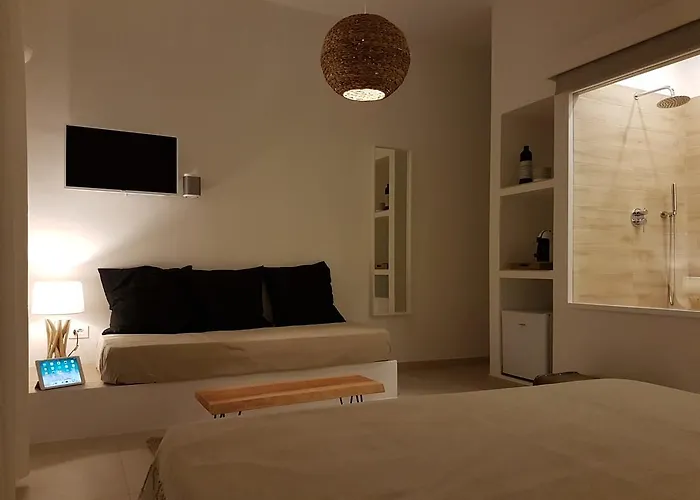 לינה וארוחת בוקר Break For Two אגרופולי