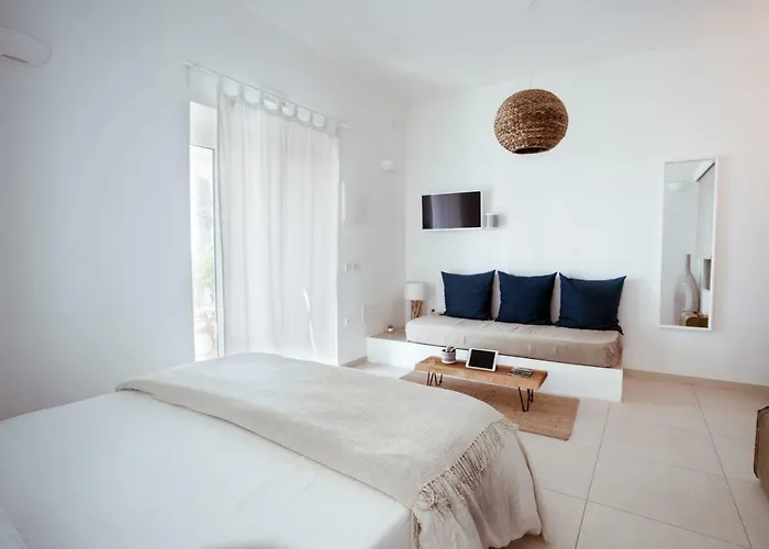 Break For Two 4* אגרופולי