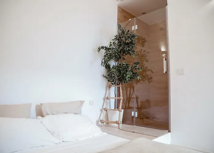 לינה וארוחת בוקר Break For Two