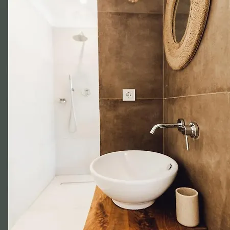 Break For Two Bed & Breakfast 4*