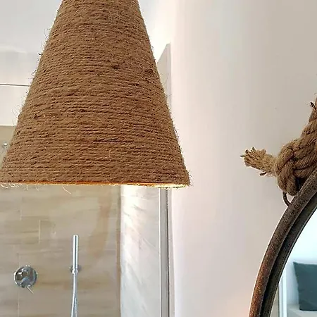 Break For Two فندق مبيت وإفطار 4*