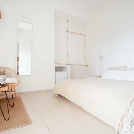 Bed & Breakfast Break For Two 4*